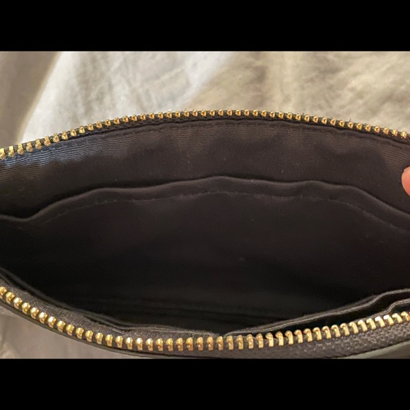 Coach wristlet - Picture 4 of 5